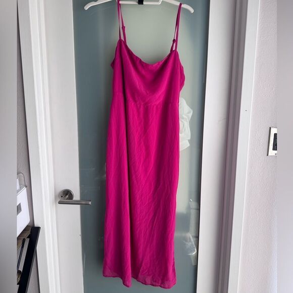 Lulus Sweetest Invite Fuchsia Sleeveless Midi Dress‎ - Picture 3 of 6